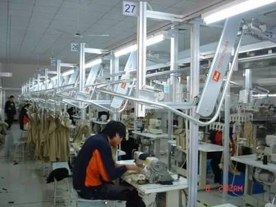 服装吊挂系统流程深度解析 认识智能制造的“空中高速”
