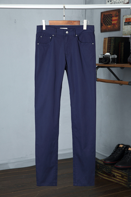 男装平铺摄影的艺术与技巧 以休闲裤与牛仔裤为例